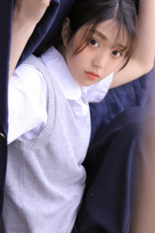 电车女孩